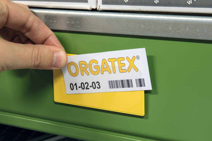 Label Top label holder with magnetic strip